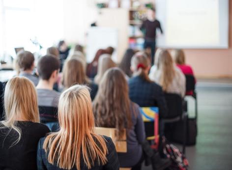 Bando per la presentazione delle richieste di voucher formativo aziendale sulla linea competenze per la transizione industriale e la sostenibilità delle imprese - riapertura sportello.